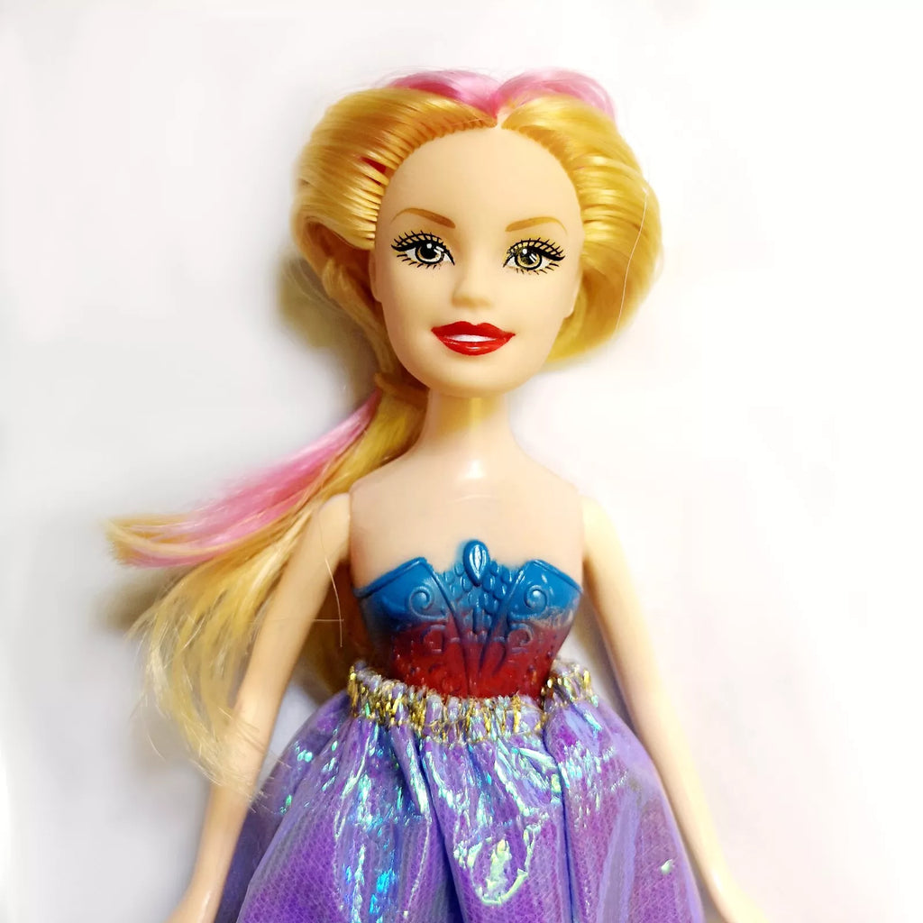 Girls Dolls Set of Four, Including Outfit and Shoes Best Friends Fashion Dolls