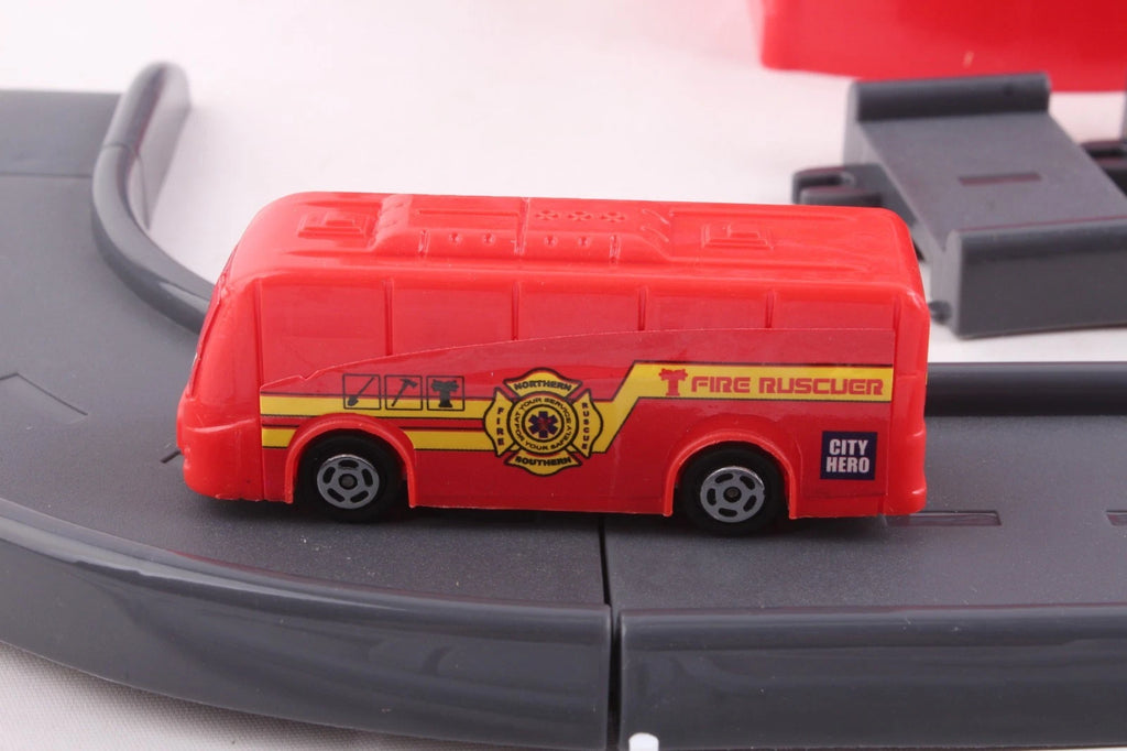 Fire Engines Parking Playset Children's Toy Car Truck Fire Man Fire Truck Red