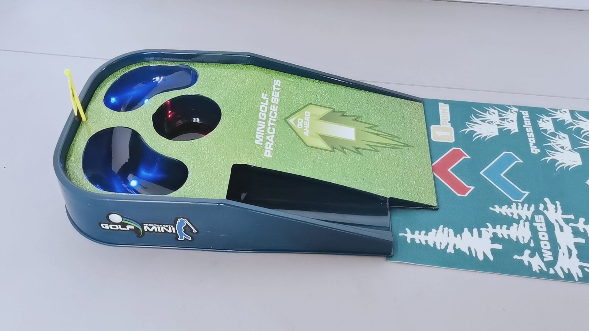 Mini Golf Putting Mat Game Flash Sound Golf Balls Clubs Kids Sport Toy Age 3+