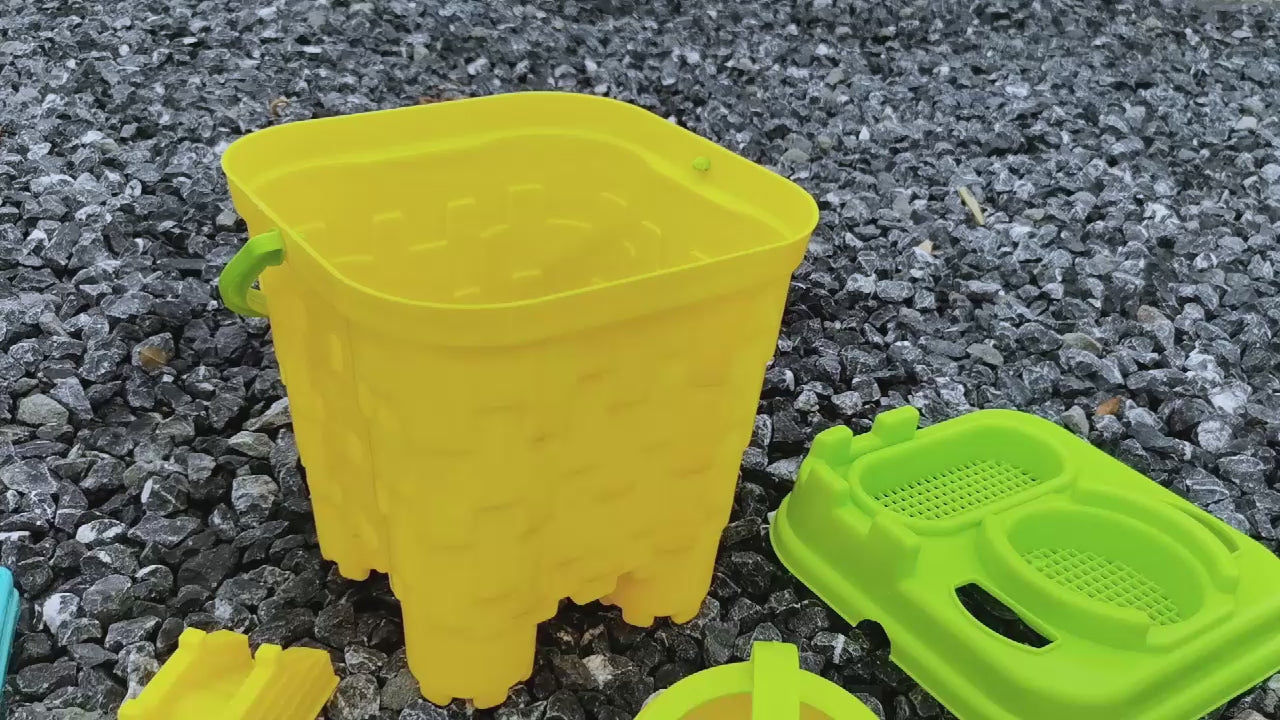 Kids Sand Bucket Beach Play Set Sandpit Outdoor Toys Rake Spade Moulds 7 Pieces