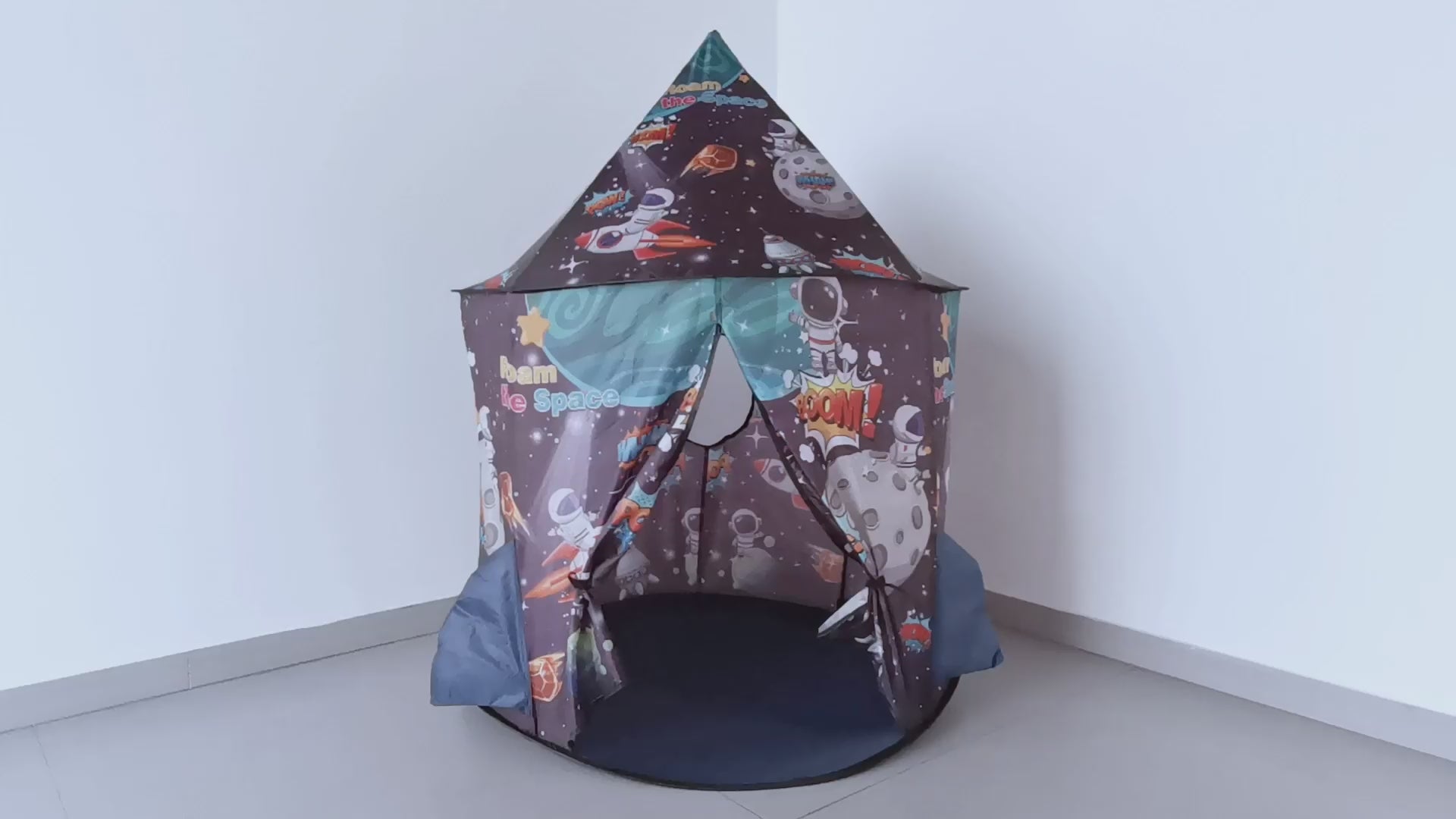 Rocket Ship Kids Pop Up Play Tent Yurt Indoor/Outdoor Space Astronaut Spaceship