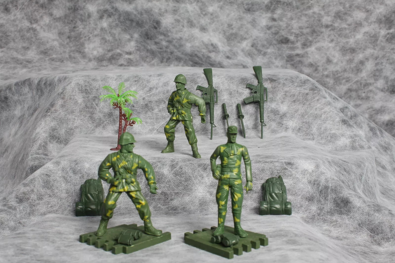 Army Toy Soldiers Traditional Combat Force Set Stocking Filler for Boys